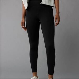 OFFLINE By Aerie The Hugger High Waisted Legging in black
